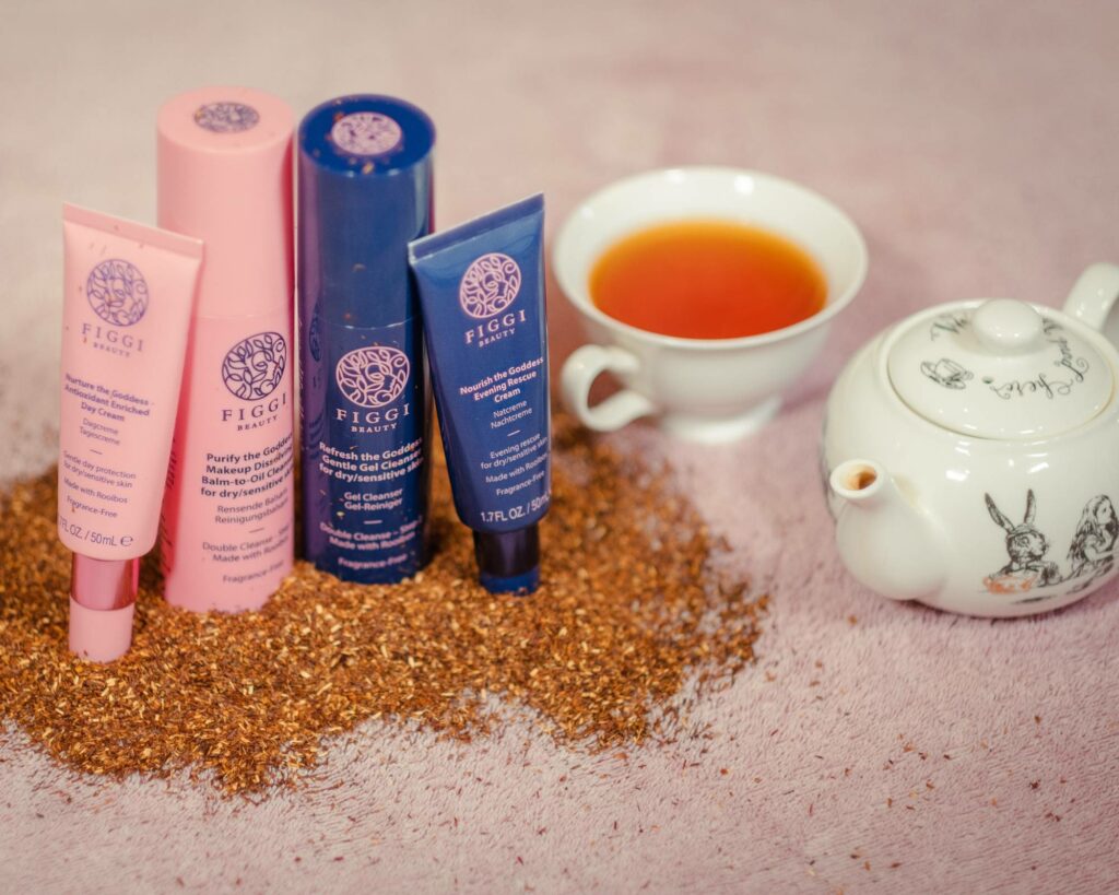 FIGGI Sensi-Soul Regimen SOS skincare routine for dry and sensitive skin with a cup of rooibos tea
